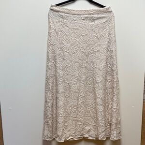 LOFT Cream Floral Lace Maxi Skirt
